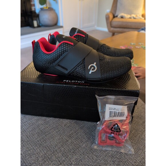 Brand new Peloton Altos Cycling shoes with look delta cleats + box US men's 9 - Picture 1 of 8